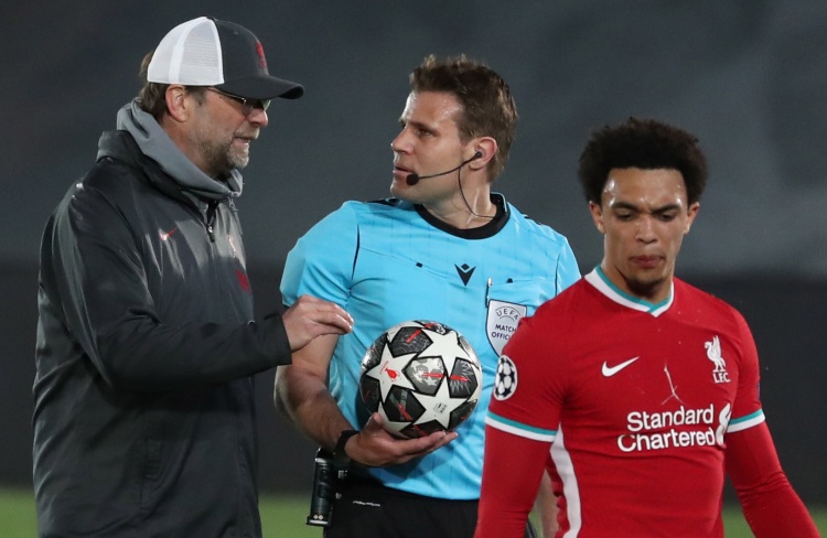 进球制胜！官方：南野拓实当选摩纳哥1-0巴黎最佳球员（官方：南野拓实当选摩纳哥1-0巴黎全场最佳，关键一击定胜局）