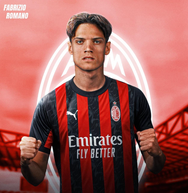 李嗣镕：如果算上进球的话，我的中超首秀能打7分左右（李嗣镕自评：若把进球算上，中超首秀可打约7分）