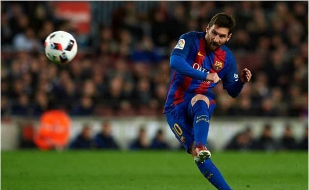 跟队：邓弗里斯脚踝疼痛未消除，可能告别2025年剩余比赛（队记：邓弗里斯脚踝伤势未愈，或缺席2025年余下赛程）